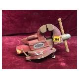 Dunlap Bench Vise