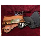 Hoppeï¿½s Wooden Cleaning Box, Holsters & Rack