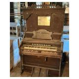 Antique Story and Clark Parlor Pump Organ
