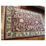 Traditional Persian Floral Wool Accent Rug Fringe