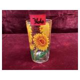 Daisy Peanut Glass