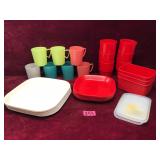 Keter Camping Picnic Plastic Dishware Set