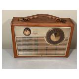 Vintage GE Seven Transistor Leather Radio