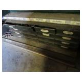 organizer & contents