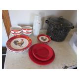 chicken dishes & pot