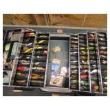 Umco tacklebox & full of fishing lures