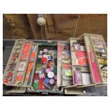plano tacklebox w/all bead & items