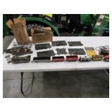 old american flyer trains set w/tracks & trains