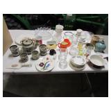 tea set,pitchers,hall,glassware,items