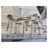 trap,iron ladle & tools w/bucket