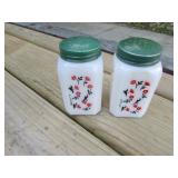 vintage salt & pepper shakers