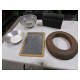 aluminum bowls,chalkboard,lunchbox,hat form