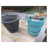 ice cream maker & feed bucket