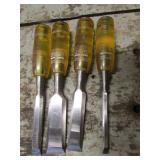 4 stanley chisels