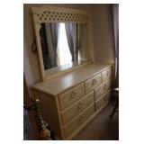 4 pc bedroom suit w/mattress & boxspring