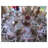 tea set,dishes & items