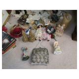purse,dolls,figurines & items