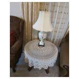 lamp table,table lamp & linen