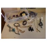 necklaces & costume jewelry