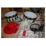 ladies hats & boxes
