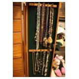 all necklaces