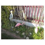 yard decorations incl:flamingos