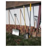 shovels,rake,hoe & trimmer
