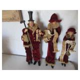 4  christmas carolers