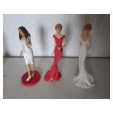 3 kate middleton & princess diana figurines