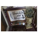 2 wall hangings & tree in plastic flower pot