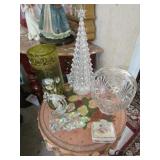 lighted tree,vase,glass basket & swan,box