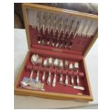 community silverware set w/box