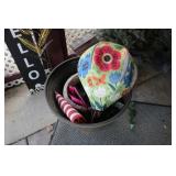 flower pots & items inside