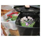 2 totes,suitcase & 2 christmas signs