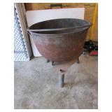 cast iron kettle w/stand