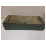 old green wood crate,timing light,analyzer