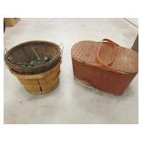 picnic basket & apple basket w/insulators
