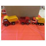 3 smaller metal toy dump trucks incl:buddy L