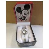 mickey mouse watch w/box