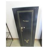 American Classics gun safe (has key)