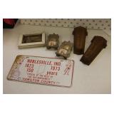 vintage noblesville salt & pepper,burger chef pic