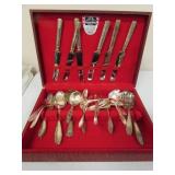 silverware set w/case