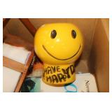 mccoy smiley face cookie jar,collectibles & items