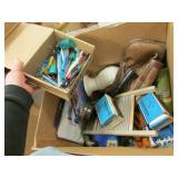 ertl manure spreader,light & items