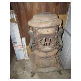cast iron pot belly stove
