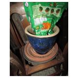 flower pots,garden hose,yard tool,items