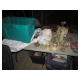 tote,lamp parts,shades & items