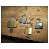 4 locks w/keys