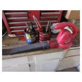 electric leaf blower & 2 cans of tools