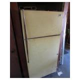 garage fridge (works)